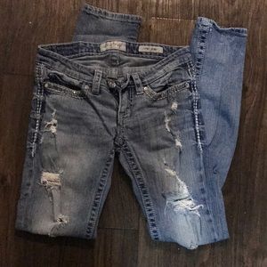 Day Trip (buckle) skinnies.